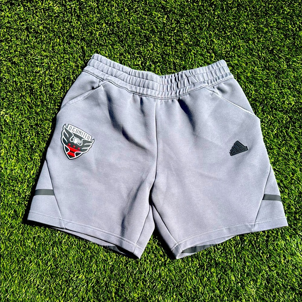 Adidas Gray Men's Sweat Shorts Size Medium